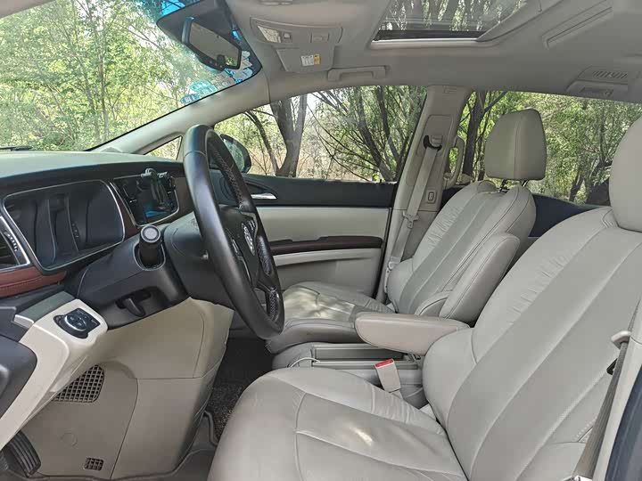 Buick GL8 3.0L XT флагман — фото 8