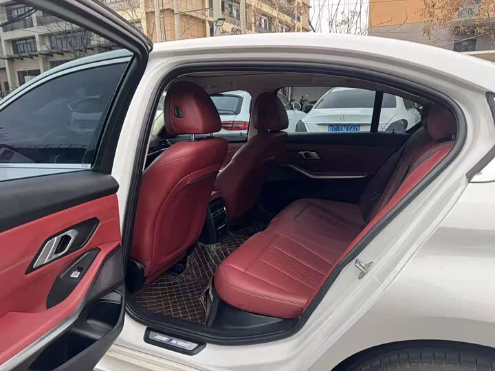 BMW 3 Series 320Li M спортпакет — фото 6