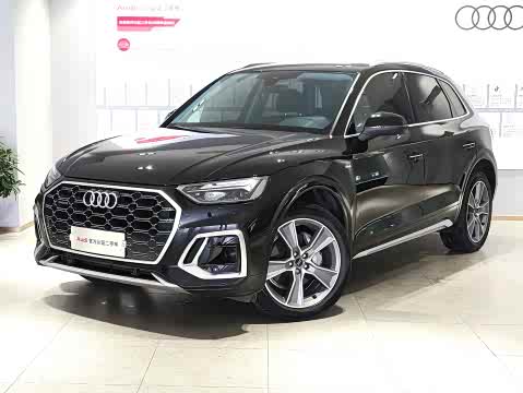 Audi Q5L 2022 40 T — фото 24