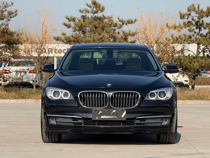 BMW 7-Series 2014 730 Li — фото 2