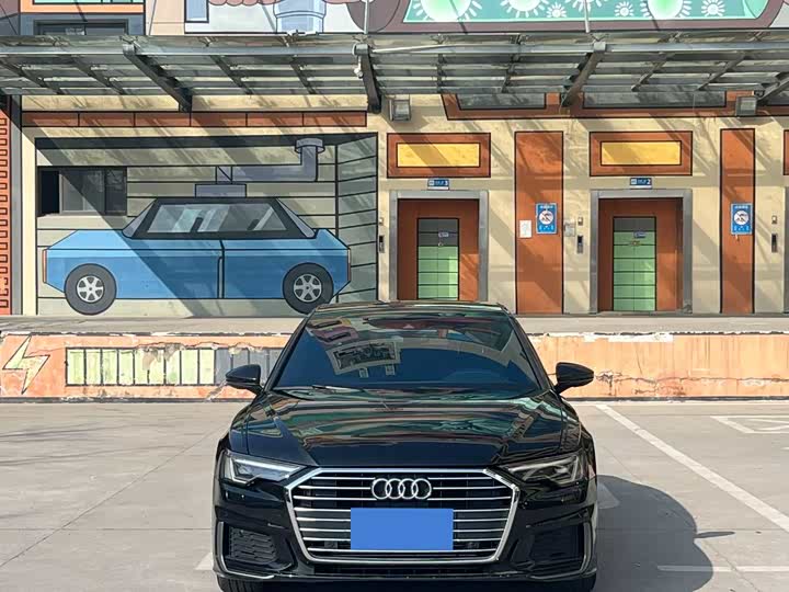 Audi A6L 2019 40 TFSI — фото 2