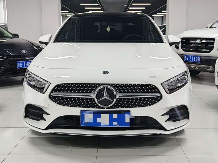Mercedes-Benz A-Class 2020 A 200 L — фото 2