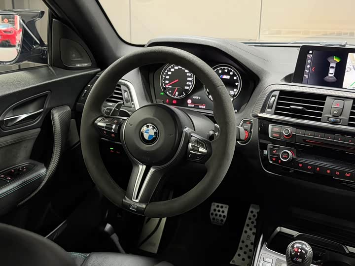 BMW M2 2018 M 2 — фото 14