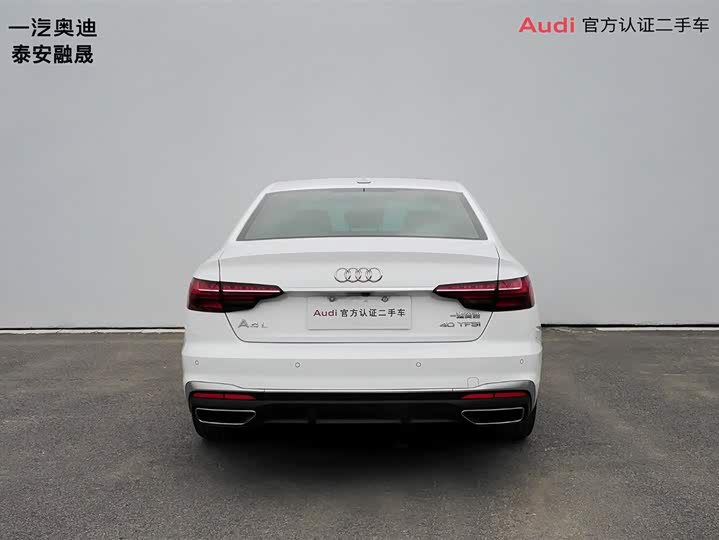 Audi A4L 40 TFSI стиль-динамик — фото 4