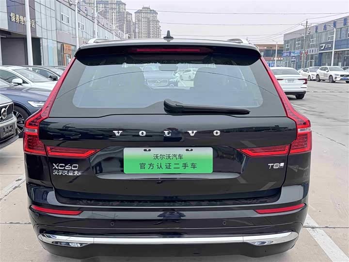 Volvo XC60 Hybrid 2025 Hybrid 4 WD — фото 4