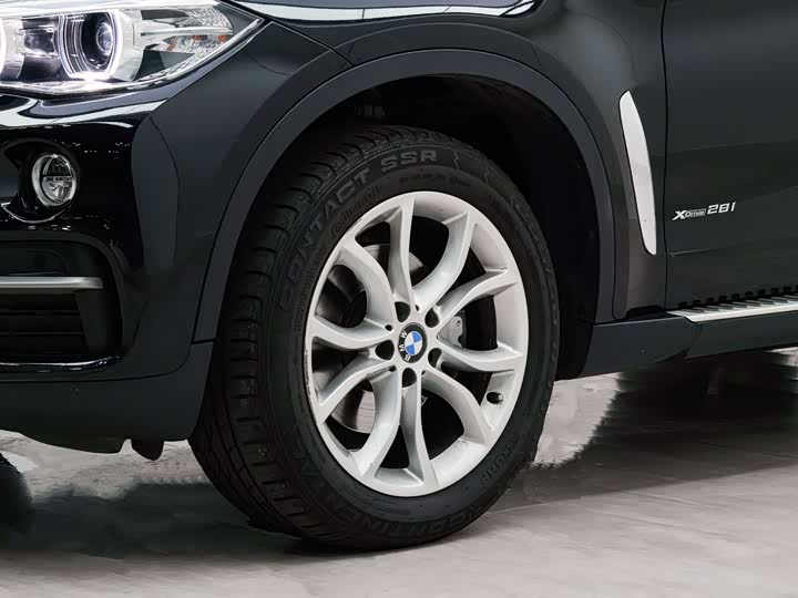 BMW X6 2017 x Drive 28i — фото 7