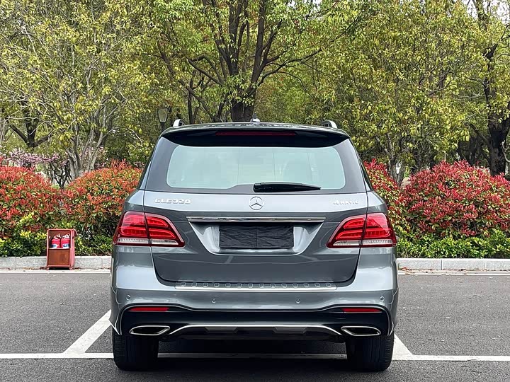 Mercedes-Benz GLE — фото 17