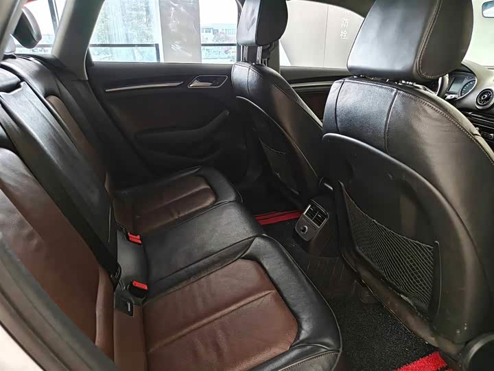 Audi A3 2018 30 Sportback 35 TFSI — фото 14
