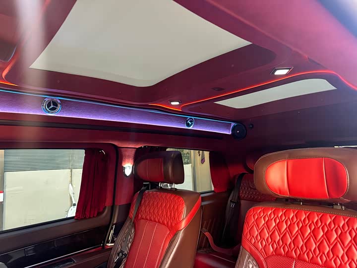 Mercedes-Benz V-Class 2018 V 260 L VI — фото 7