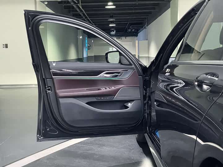 BMW 7-Series 2018 730 Li Leading M — фото 7
