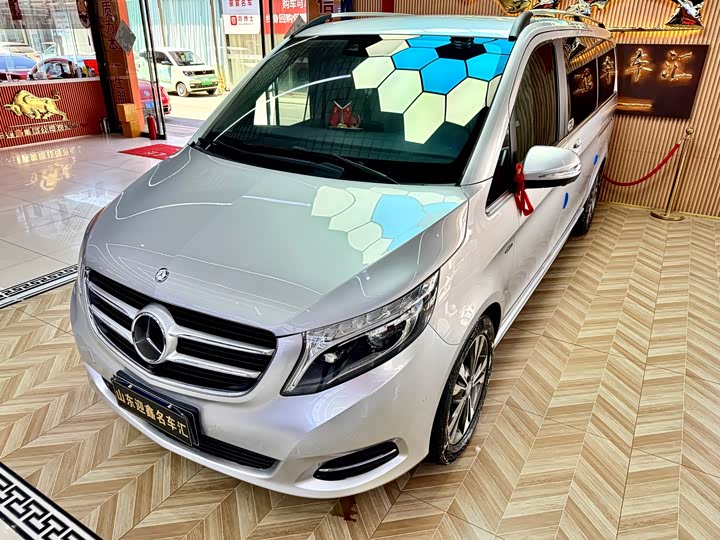 Mercedes-Benz V-Class 2016 V 260 L — фото 6