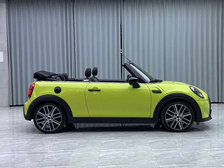 MINI Cabrio — фото 4