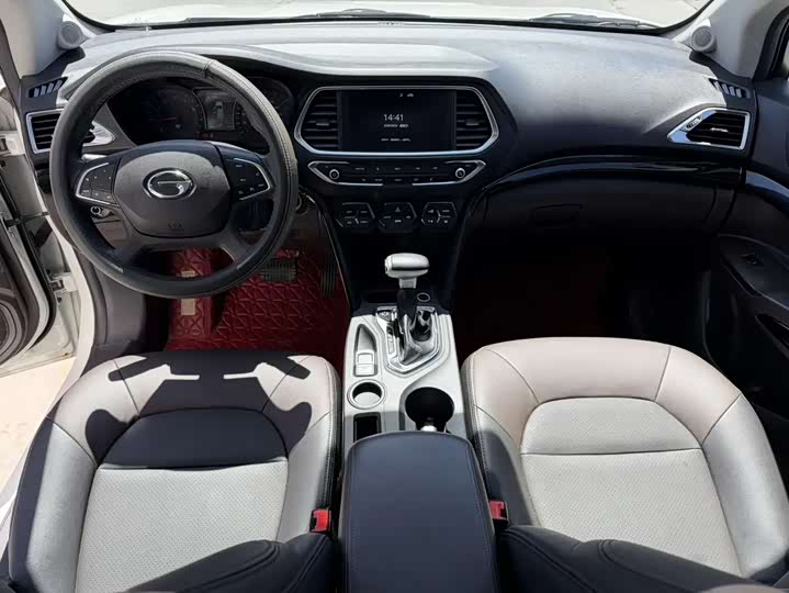 Trumpchi GS4 2017 235 T AT 2 WD — фото 8
