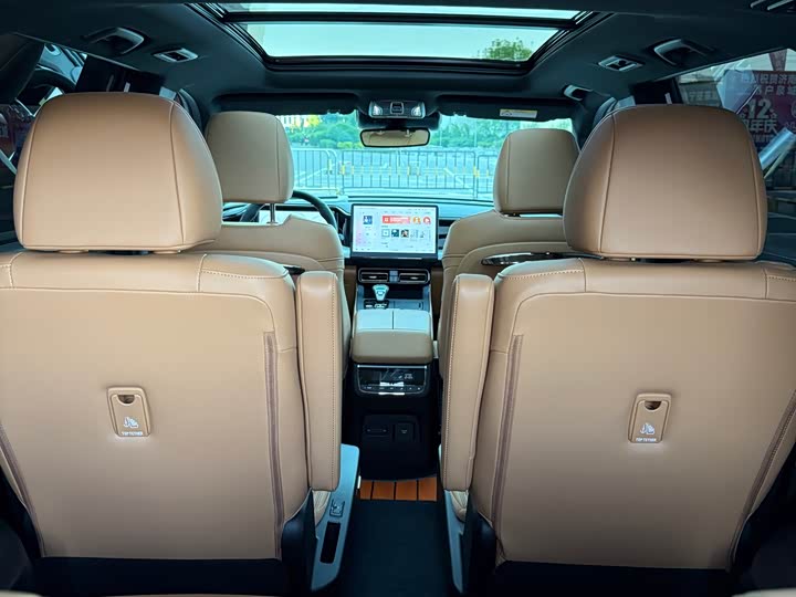 Trumpchi ES9 2024 PHEV 143km Max — фото 18