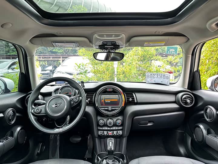 MINI Hatch — фото 15