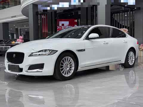 Jaguar XFL 2017 XFL 2.0 T 200 PS — фото 10