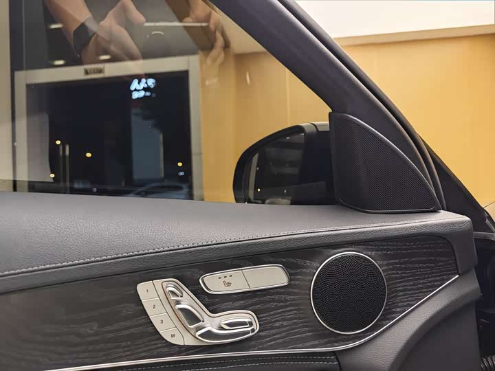 Mercedes-Benz C-Class 2020 C 260 L — фото 8