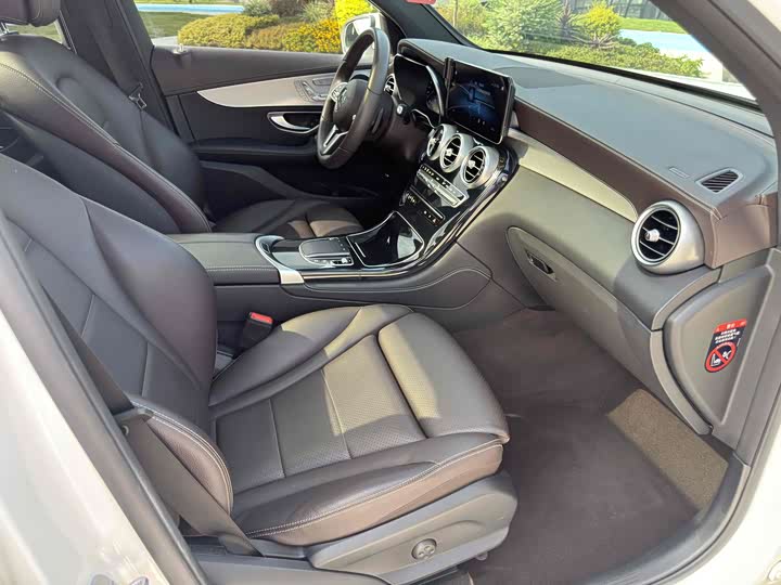 Mercedes-Benz GLC 2022 GLC 260 L 4 MATIC — фото 28