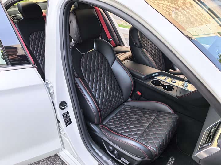 Genesis G 70 2021 2.0 T 4 WDFlagship — фото 17