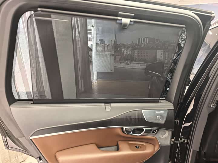 Volvo XC90 Hybrid 2022 E Hybrid T 8 7 — фото 15