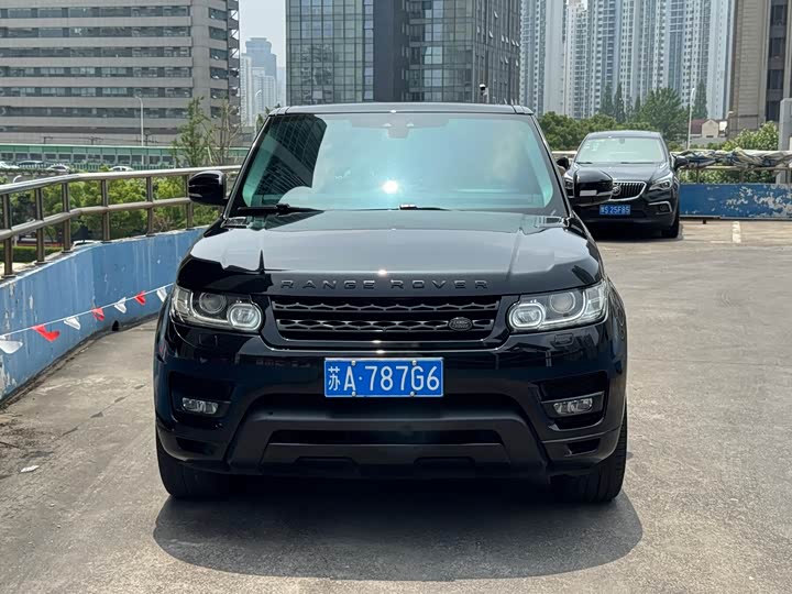 Land Rover Range Rover Sport — фото 1