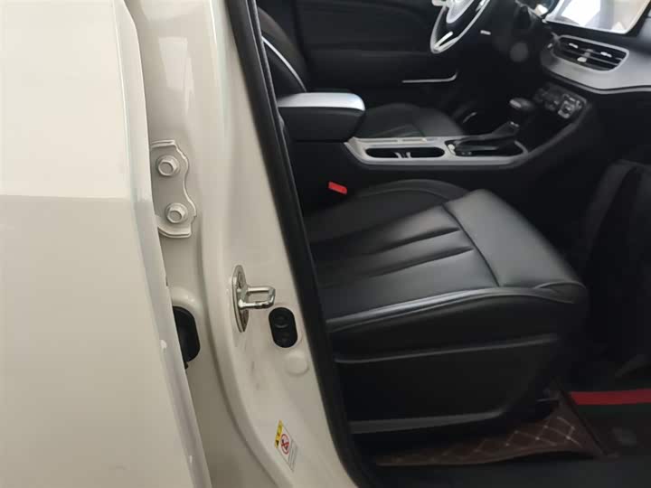 Trumpchi GS3 2021 POWER 270 T AT — фото 25
