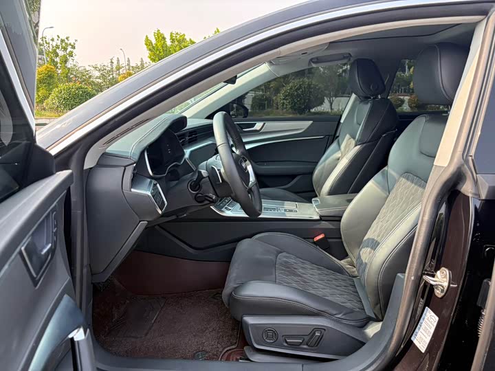 Audi A7L 45TFSI quattro S-line — фото 9