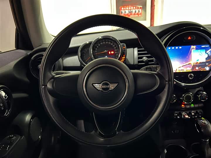 MINI Hatch — фото 10