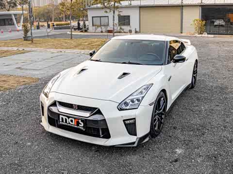 Nissan GT-R 2017 3.8 T — фото 26