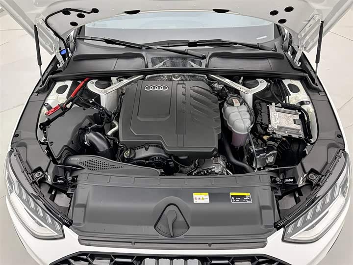 Audi A4L 2023 40 TFSI — фото 25