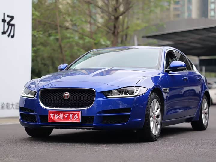 Jaguar XEL 2018 2.0 T 200 PS — фото 1