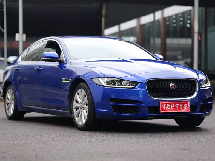 Jaguar XEL 2018 2.0 T 200 PS — фото 3