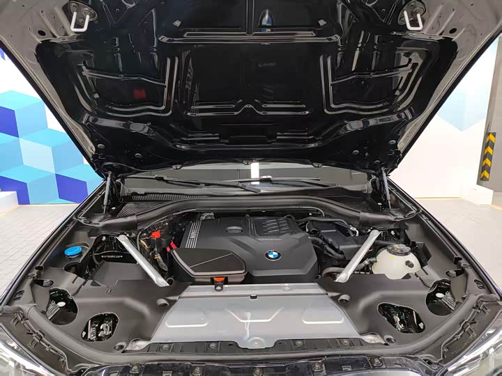 BMW X3 2023 x Drive 25i M — фото 18