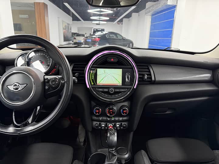 MINI Hatch — фото 15