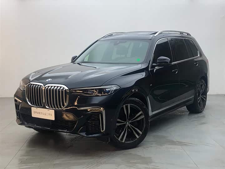 BMW X7 2021 x Drive 40i M — фото 1
