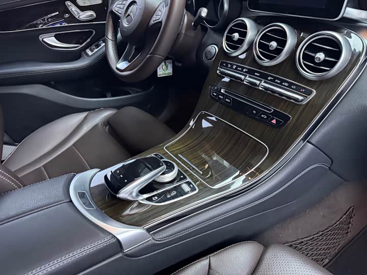 Mercedes-Benz GLC 2018 GLC 260 4 MATIC Luxury — фото 21