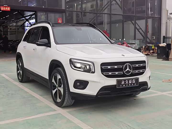 Mercedes-Benz GLB 2022 GLB 220 4 MATIC — фото 3