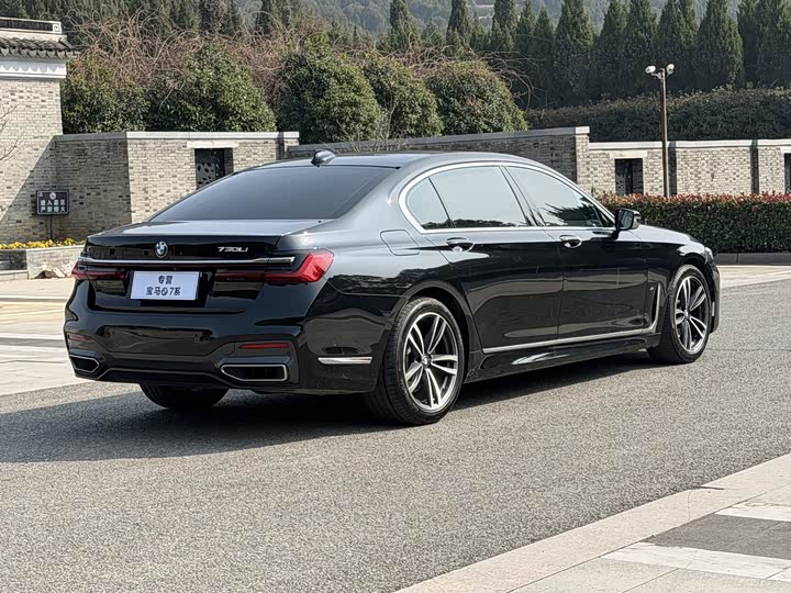 BMW 7 Series 730Li M спортпакет — фото 4