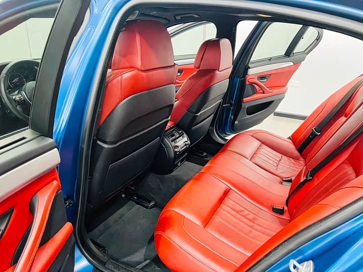 BMW M5 2014 M 5 — фото 12