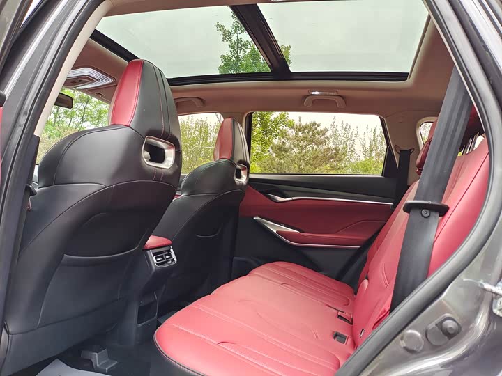 Changan CS75 PLUS 2021 2.0 T AT — фото 8