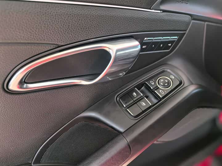 Porsche Cayman 2015 Cayman Style Edition 2.7 L — фото 11