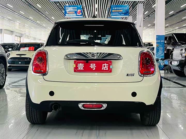MINI Hatch — фото 5