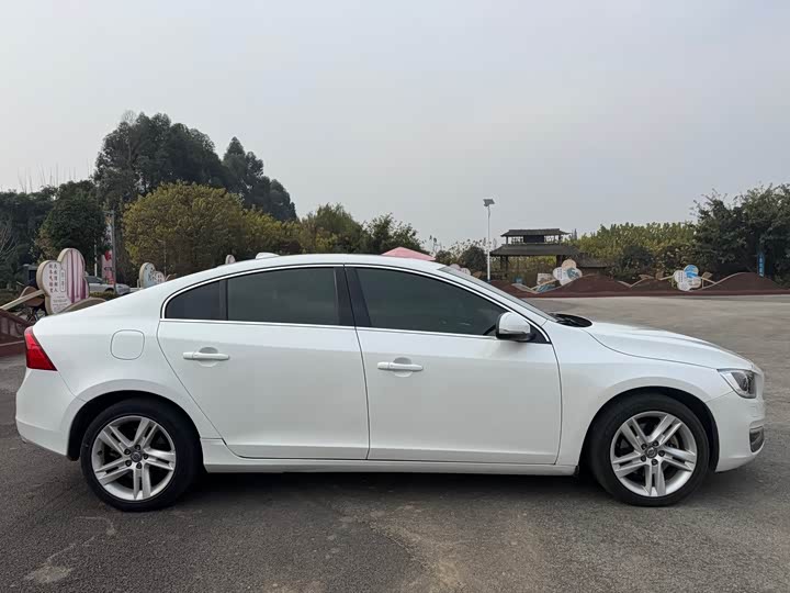 Volvo S60 2016 S 60 L T 5 — фото 8
