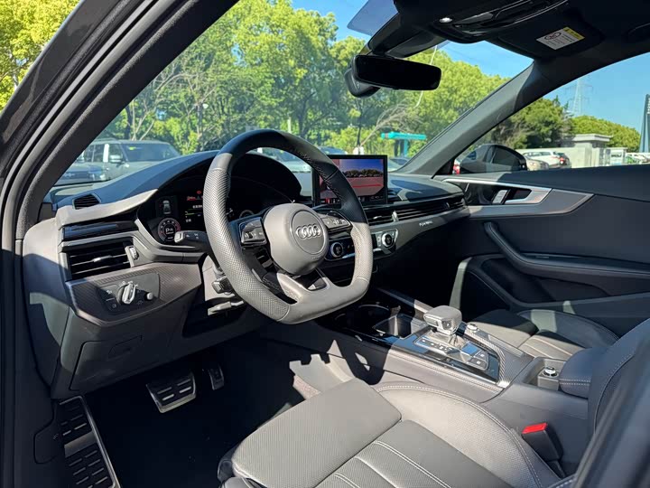 Audi A4L 2024 40 TFSI quattro RS — фото 6