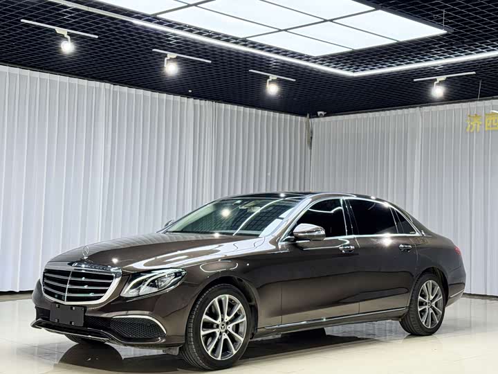 Mercedes-Benz E-Class 2018 E 300 L Luxury — фото 1