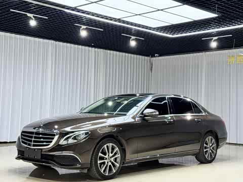 Mercedes-Benz E-Class 2018 E 300 L Luxury — фото 10
