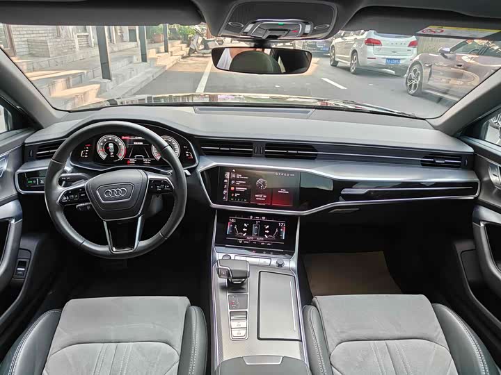 Audi A6L 40 TFSI люкс-динамик — фото 8