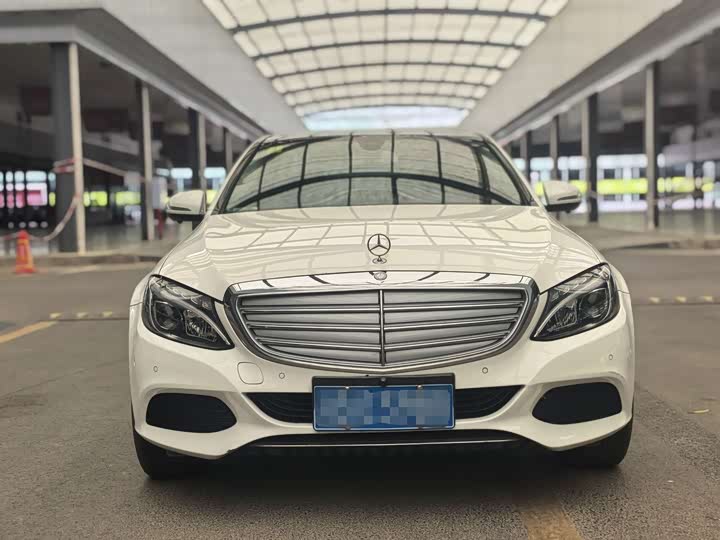 Mercedes-Benz C-Class 2015 C 200 L — фото 2