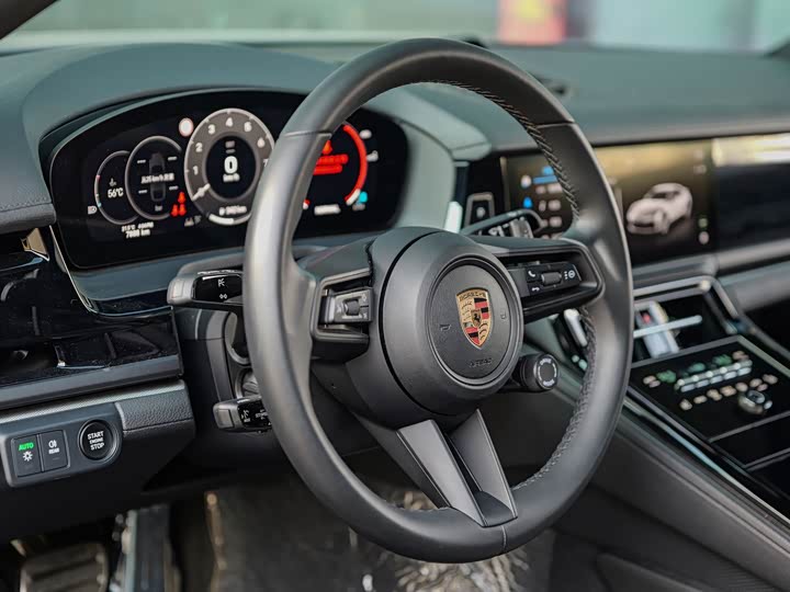 Porsche Panamera — фото 12