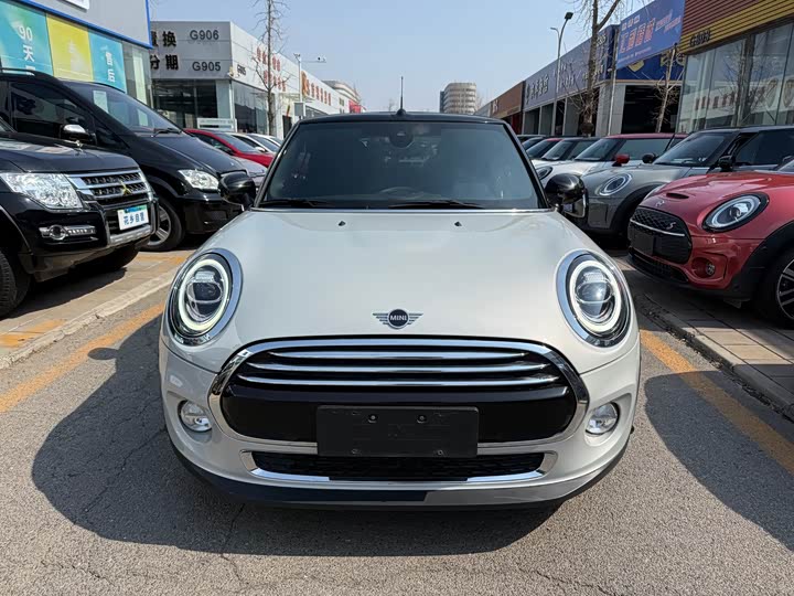 MINI Cabrio — фото 2